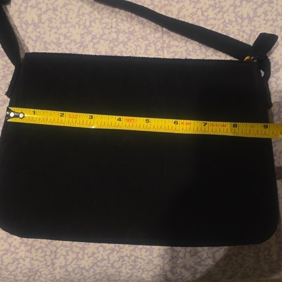 Brandy Melville Black Suede Shoulder Bag - Picture 6 of 7